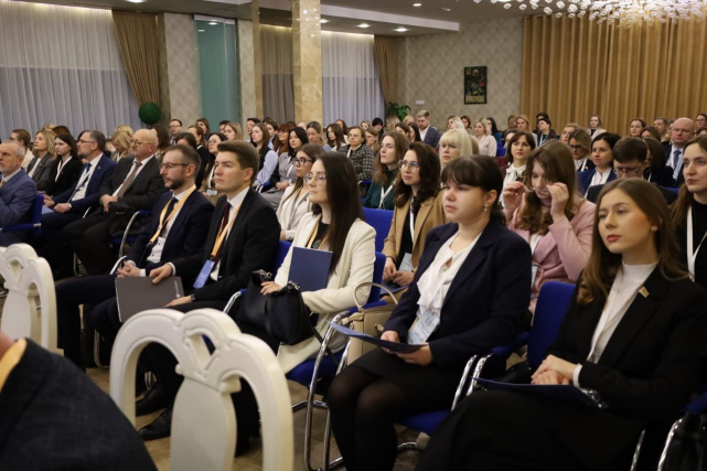 Представители Минюста России приняли участие в Белорусском юридическом форуме «Право в современном мире» Представители Минюста России приняли участие в Белорусском юридическом форуме «Право в современном мире»