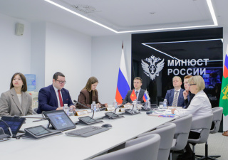 Состоялись российско-вьетнамские экспертные консультации по вопросами принудительного исполнения судебных решений