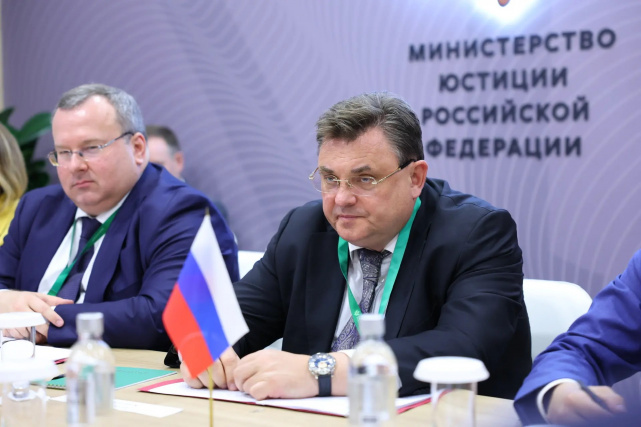 В рамках ПМЮФ состоялись международные встречи Министра юстиции Российской Федерации по вопросам совершенствования механизма передачи осуждённых В рамках ПМЮФ состоялись международные встречи Министра юстиции Российской Федерации по вопросам совершенствования механизма передачи осуждённых
