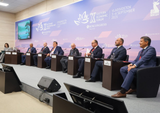 Константин Чуйченко принимает участие в X Восточном экономическом форуме