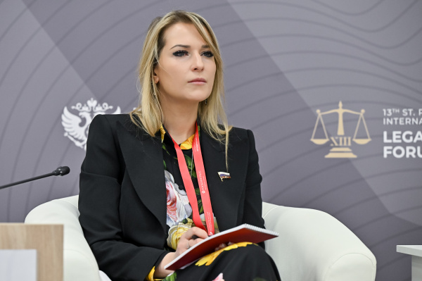 На ПМЮФ 25 обсудили поддержку и организацию эффективного взаимодействия и прозрачности деятельности НКО
На ПМЮФ 25 обсудили поддержку и организацию эффективного взаимодействия и прозрачности деятельности НКО